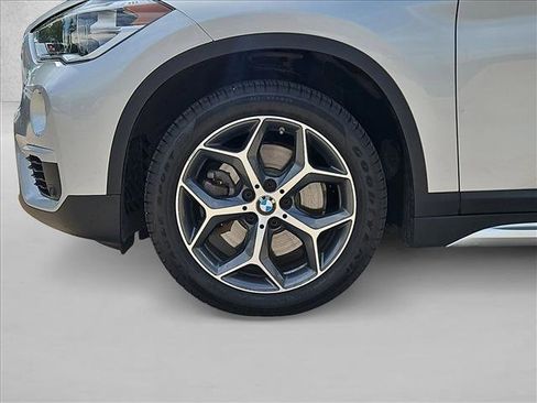 Used 2019 BMW X1 xDrive28i w/ Convenience Package AWD/4WD image 19
