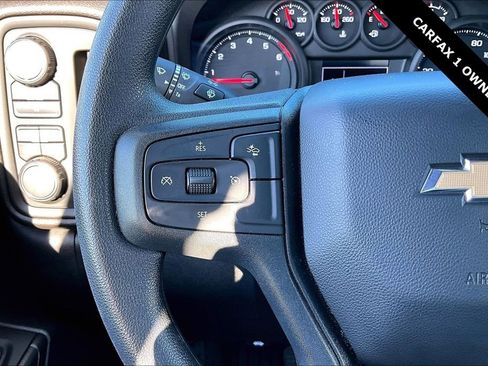 Used 2025 Chevrolet Silverado 2500 Custom w/ Custom Value Package image 12