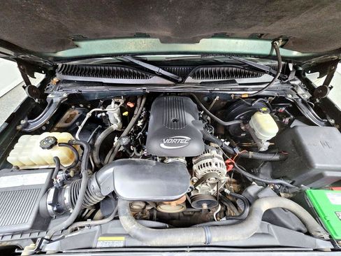 Used 2005 Chevrolet Silverado 1500 4x4 Extended Cab w/ Light Duty Power Package image 23