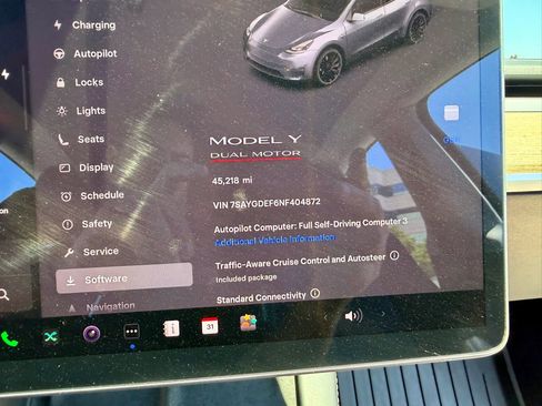 Used 2022 Tesla Model Y Performance AWD/4WD image 37