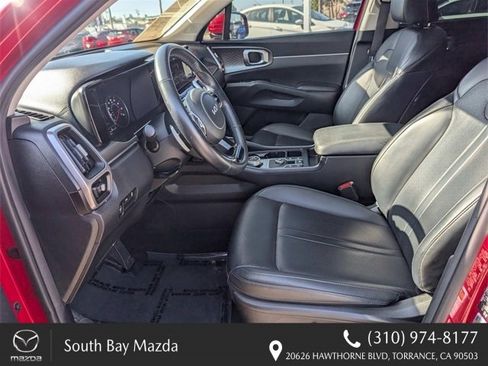 Used 2022 Kia Sorento S image 23