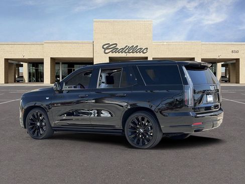 Certified 2025 Cadillac Escalade Sport Platinum w/ LPO, ONYX Package AWD/4WD image 7