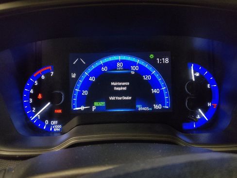 Used 2021 Toyota Corolla LE FWD image 23