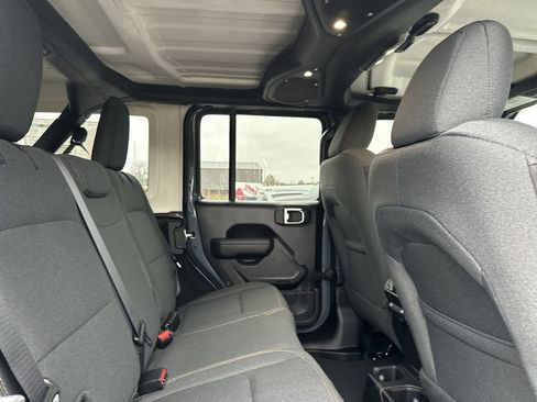 New 2026 Jeep Wrangler Sport S image 34