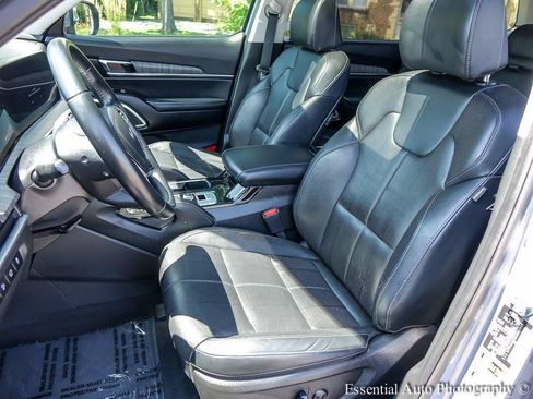 Used 2024 Kia Telluride EX FWD image 9