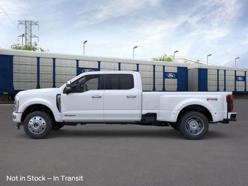New 2026 Ford F450 Platinum image 3