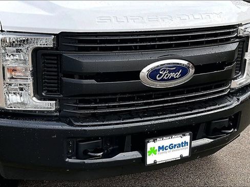 Used 2019 Ford F250 XL w/ Power Equipment Group image 31