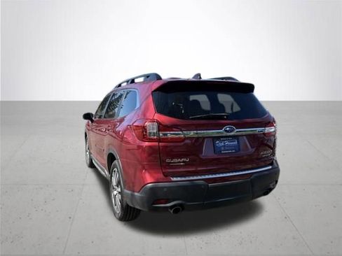 Used 2022 Subaru Ascent Limited image 8