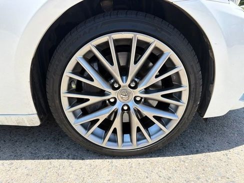Used 2016 Lexus IS 200t w/ Premium Package RWD image 16