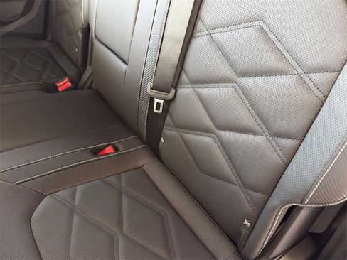 New 2026 Volkswagen Atlas Cross Sport SE image 29