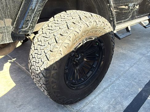 Certified 2020 Jeep Wrangler Unlimited Sahara w/ LED Lighting Group image 13