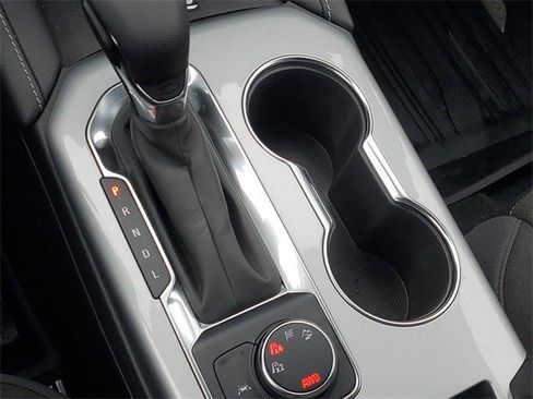 Certified 2024 Chevrolet Blazer LT w/ Convenience Package image 29