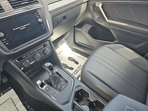 Used 2024 Volkswagen Tiguan Wolfsburg Edition FWD image 24