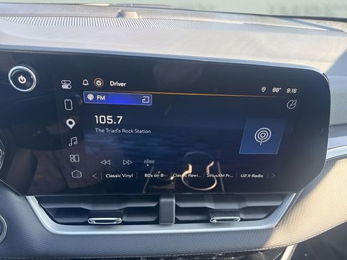 Used 2026 Chevrolet Equinox LT FWD image 18