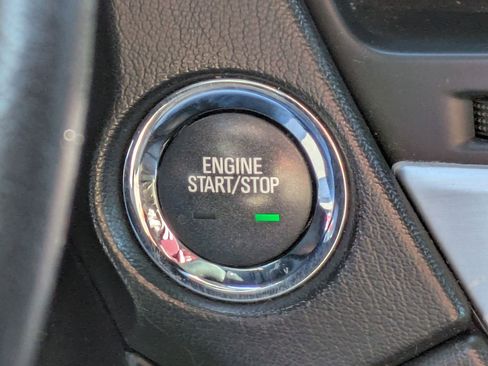 Used 2019 GMC Yukon XL SLT w/ Open Road Package image 22