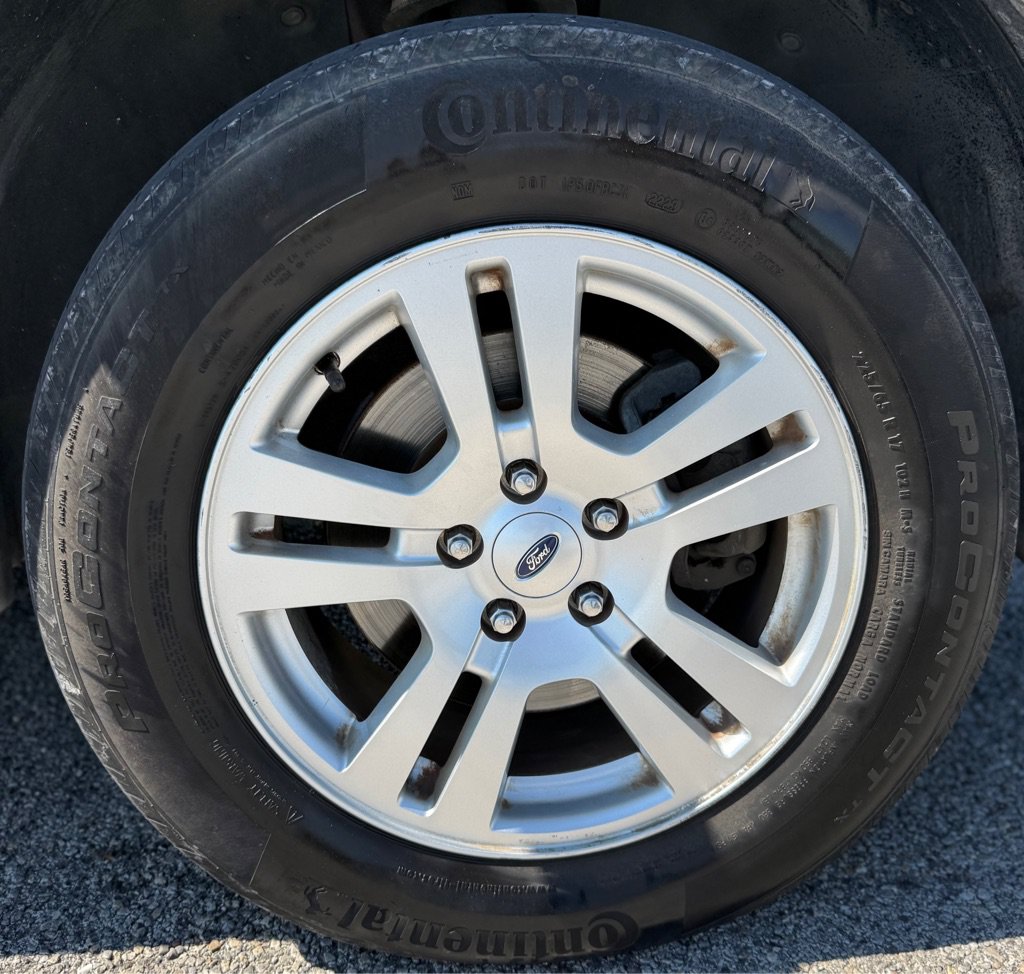 Used 2012 Ford Edge SE FWD image 21