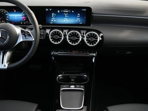 New 2026 Mercedes-Benz CLA 250 image 26