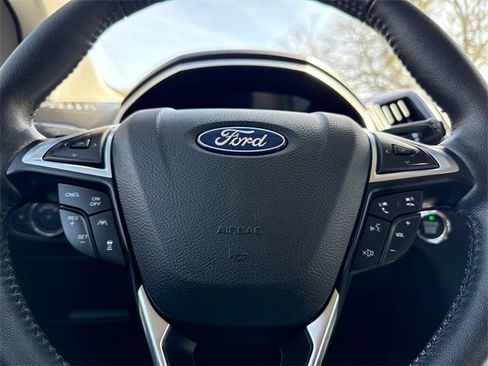 Used 2019 Ford Edge SEL w/ Equipment Group 201A image 30