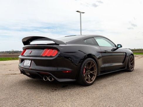 Used 2016 Ford Mustang Shelby GT350R RWD image 7