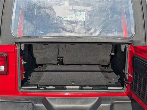 Used 2022 Jeep Wrangler Unlimited Sport image 6