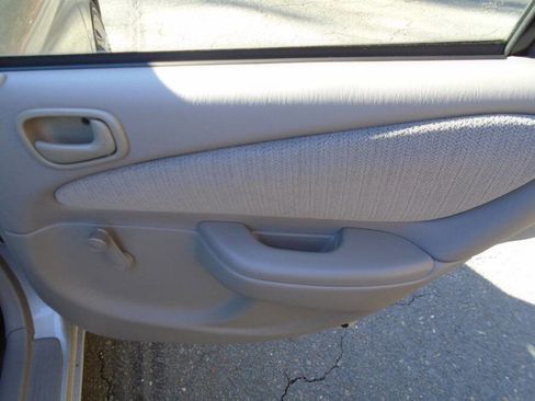 Used 2002 Toyota Corolla CE image 20