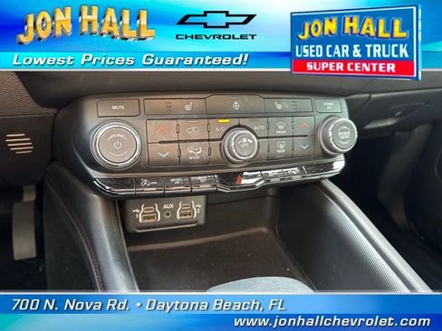 Used 2023 Dodge Durango GT w/ Blacktop Package image 17