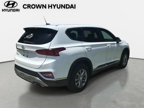 Used 2020 Hyundai Santa Fe SE FWD image 4