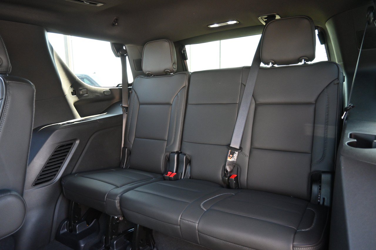 New 2026 GMC Yukon Denali w/ Denali Reserve Package AWD/4WD image 38