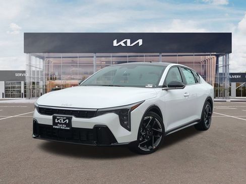 New 2025 Kia K4 GT-Line w/ GT-Line Premium Package image 1