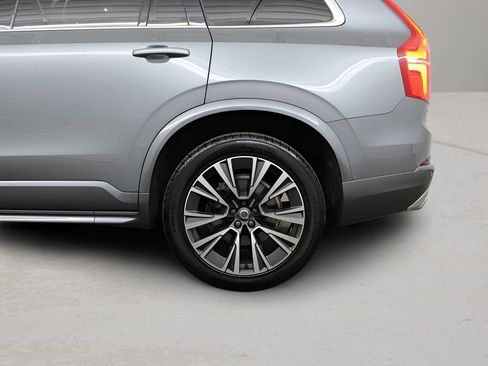 Used 2020 Volvo XC90 T6 Momentum AWD/4WD image 40