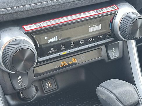 New 2025 Toyota RAV4 LE image 28