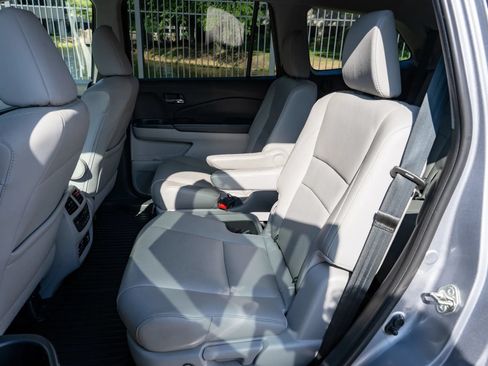 Used 2017 Honda Pilot Elite image 14