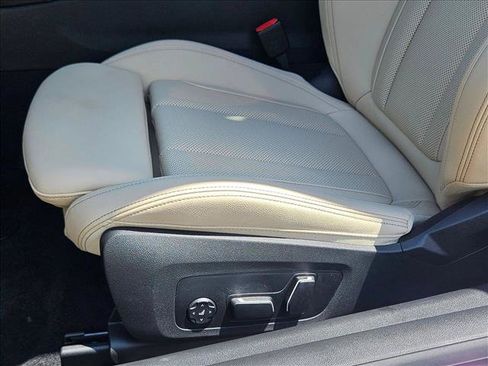 New 2026 BMW 430i Coupe w/ Convenience Package RWD image 4