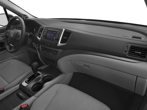 Used 2017 Honda Pilot LX image 16