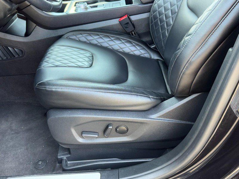 Used 2024 Ford Edge Titanium AWD/4WD image 23