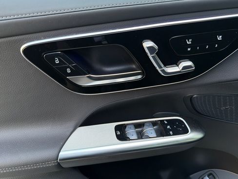 New 2026 Mercedes-Benz GLC 300 image 10