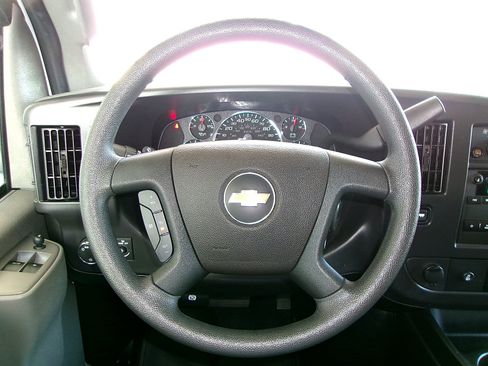 Used 2024 Chevrolet Express 3500 LT w/ LT Preferred Equipment Group RWD image 10