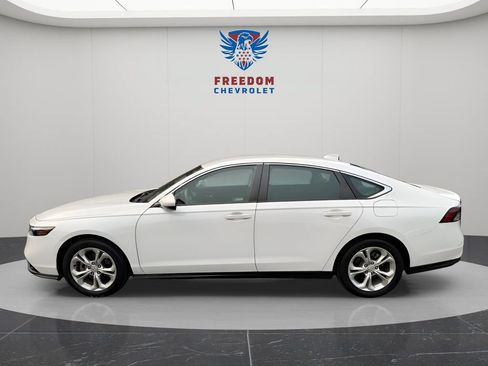 Used 2023 Honda Accord LX image 3