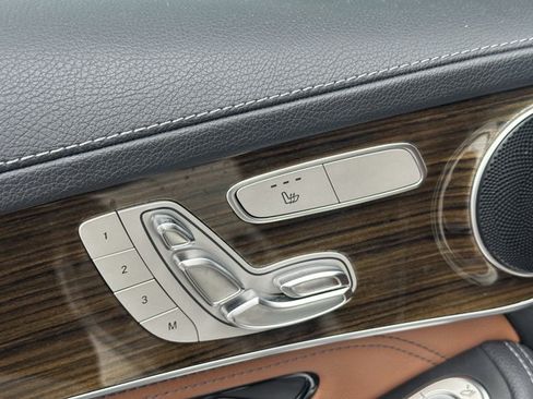 Used 2019 Mercedes-Benz GLC 300 image 15