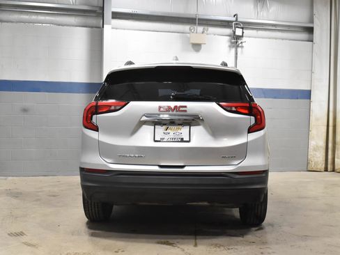 Used 2020 GMC Terrain SLE w/ Driver Convenience Package AWD/4WD image 22