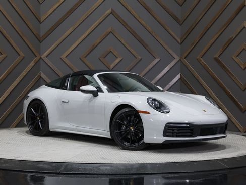 Used 2021 Porsche 911 Targa 4 image 10