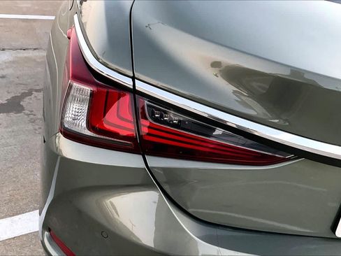 Used 2019 Lexus ES 350 image 28