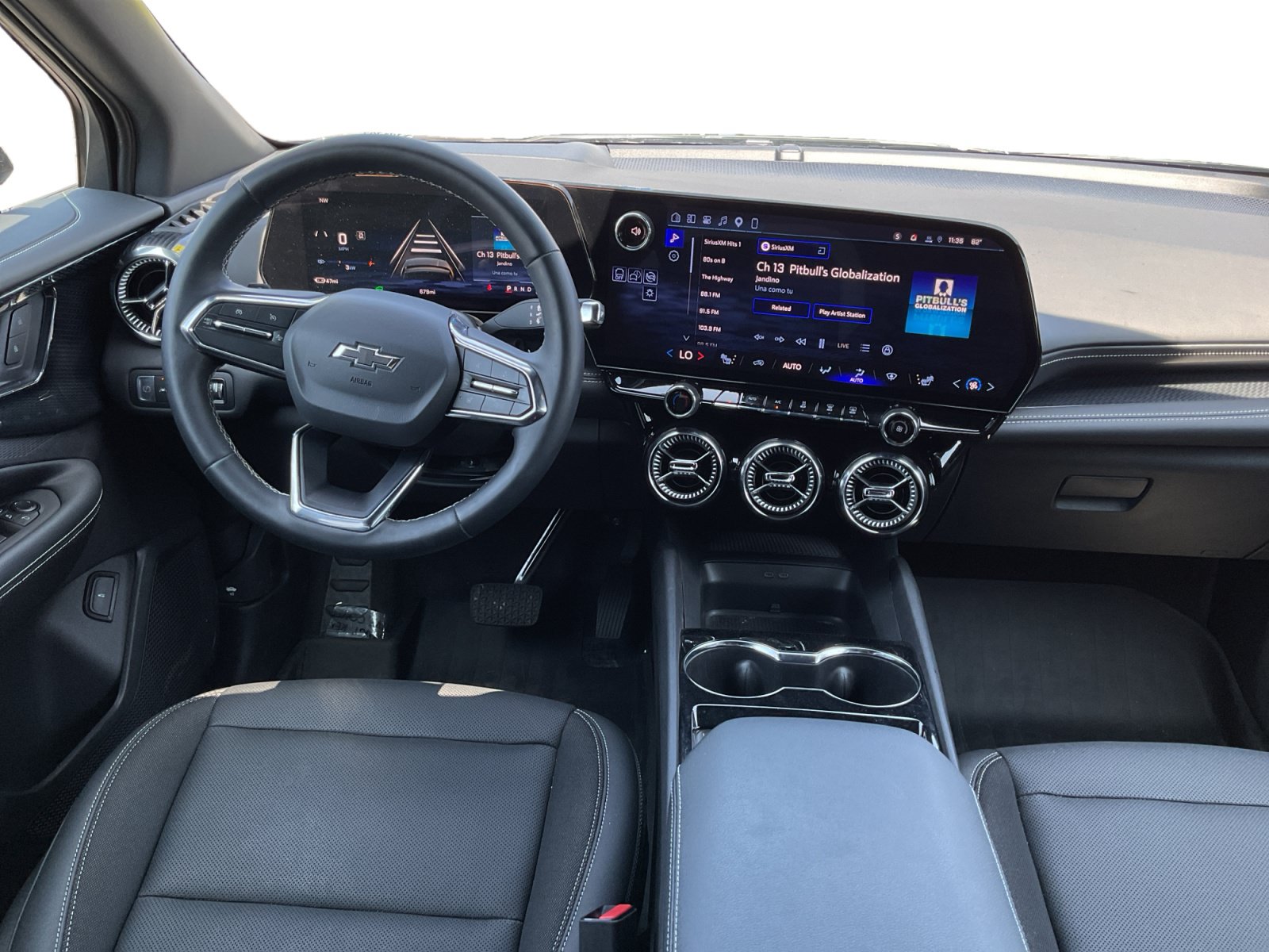 Used 2026 Chevrolet Blazer EV LT FWD image 14