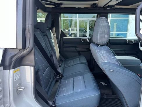 New 2026 Ford Bronco Heritage Edition AWD/4WD image 6