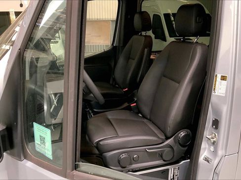 New 2025 Mercedes-Benz Sprinter 2500 image 19