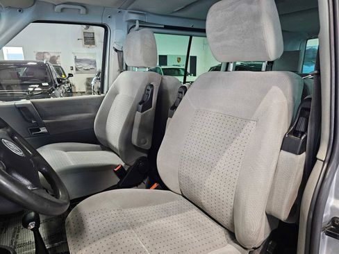 Used 2003 Volkswagen Eurovan MV image 20