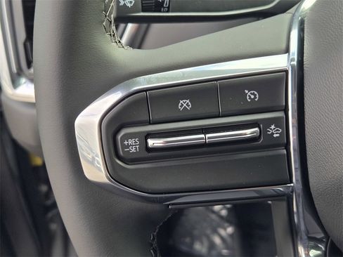 New 2026 GMC Canyon Elevation w/ Convenience Package image 26