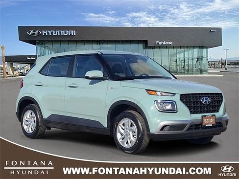 New 2026 Hyundai Venue SE image 1