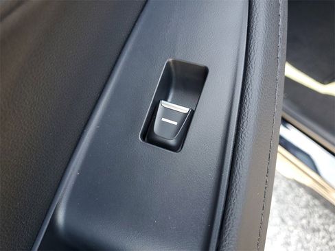 New 2026 Acura MDX FWD image 17