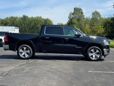 Used 2021 RAM 1500 Laramie AWD/4WD image 7